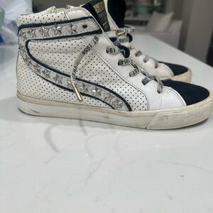 Vintage Havana studded sneakers-size 8.5